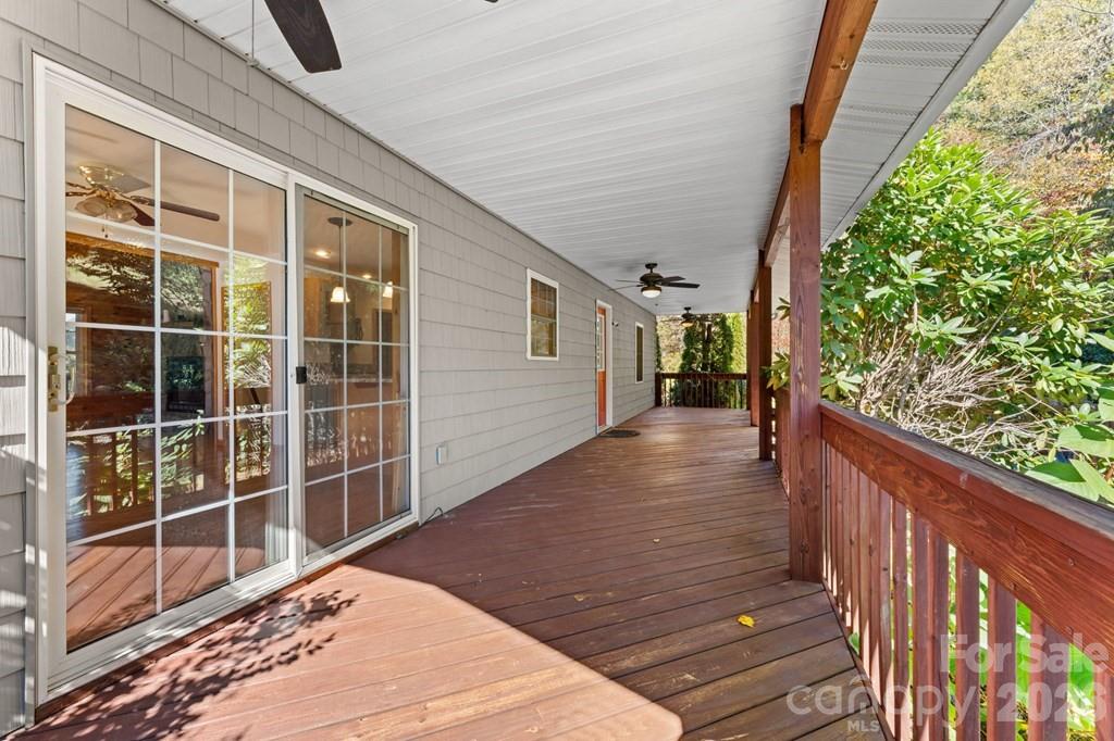 44 Ellistone Court Sylva NC 28779
