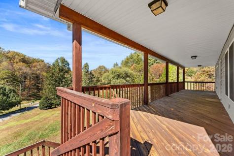 44 Ellistone Court Sylva NC 28779
