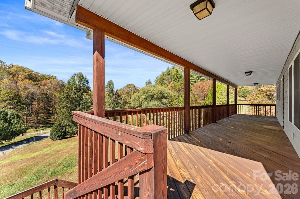 44 Ellistone Court Sylva NC 28779