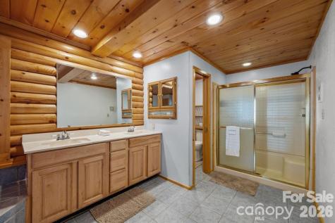 40 Chambers Drive Weaverville NC 28787