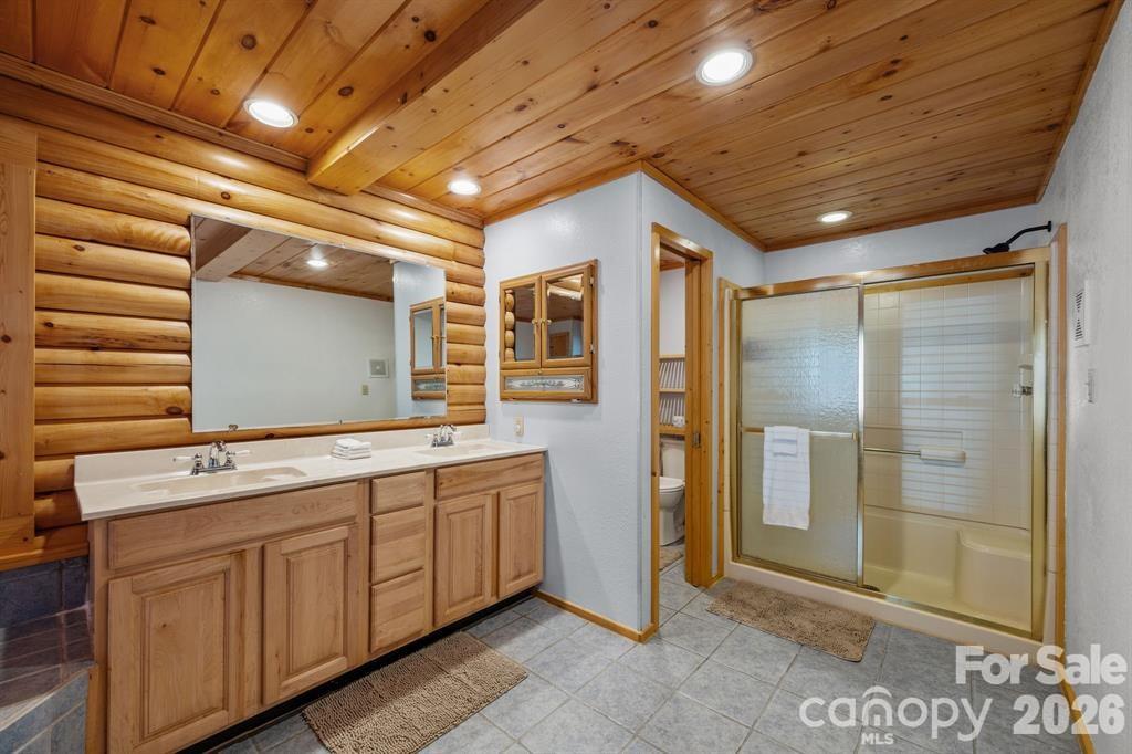 40 Chambers Drive Weaverville NC 28787