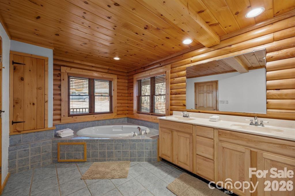 40 Chambers Drive Weaverville NC 28787