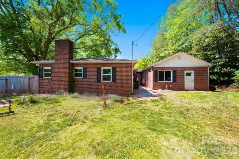 1822 Blowing Rock Boulevard Lenoir NC 28645