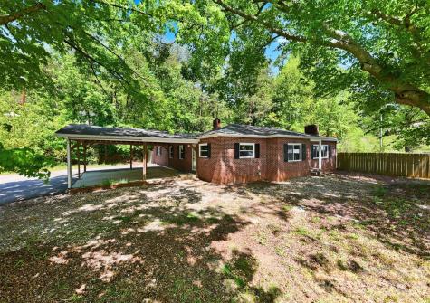 1822 Blowing Rock Boulevard Lenoir NC 28645