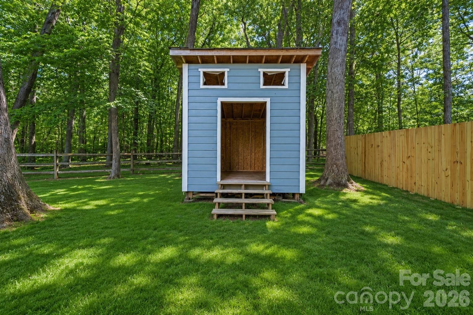 217 Robinson Avenue Matthews NC 28104