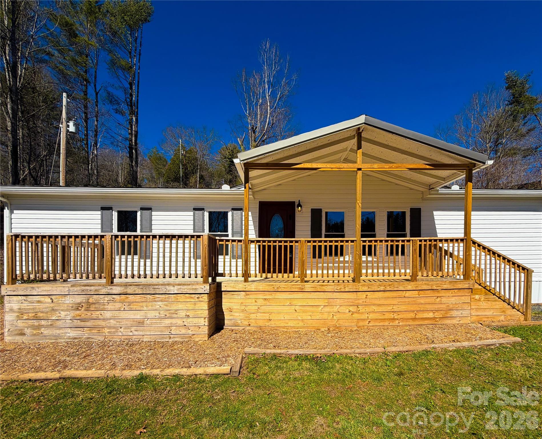 1050 Wyatt Town Road Burnsville NC 28714