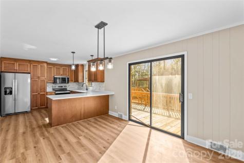 1804 Clingman Road Ronda NC 28670