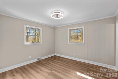 1804 Clingman Road Ronda NC 28670