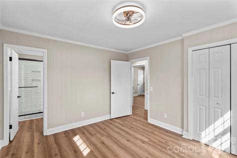 1804 Clingman Road Ronda NC 28670