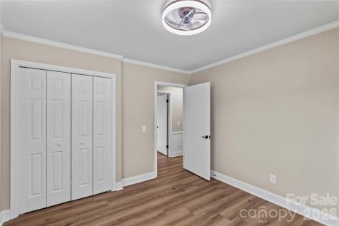 1804 Clingman Road Ronda NC 28670