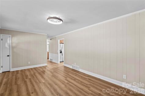 1804 Clingman Road Ronda NC 28670