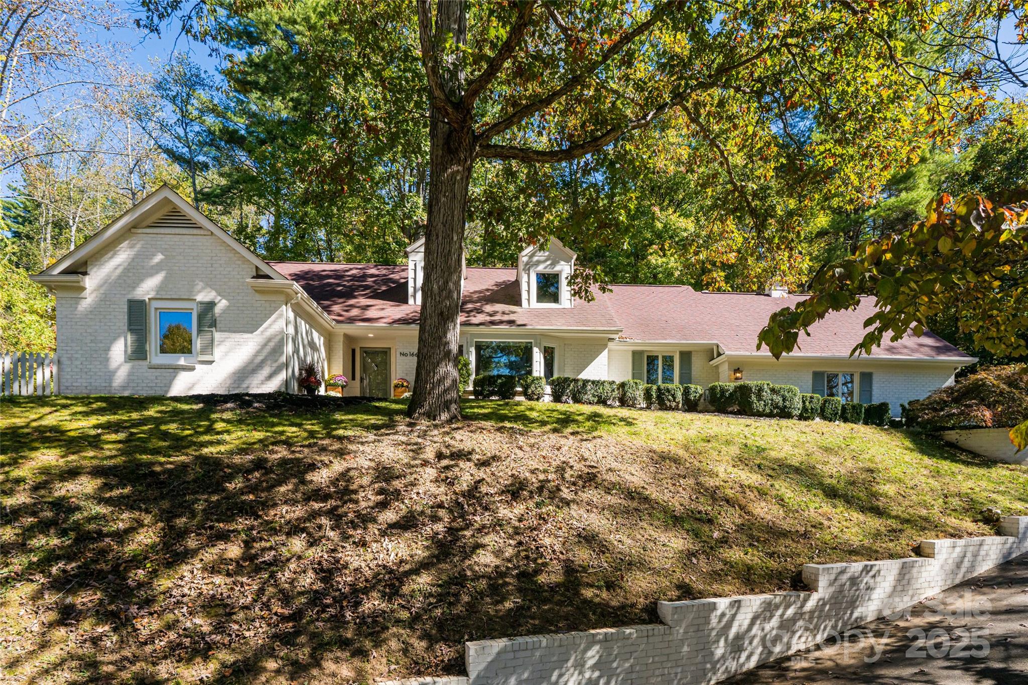 166 Brookwood Road Asheville NC 28804