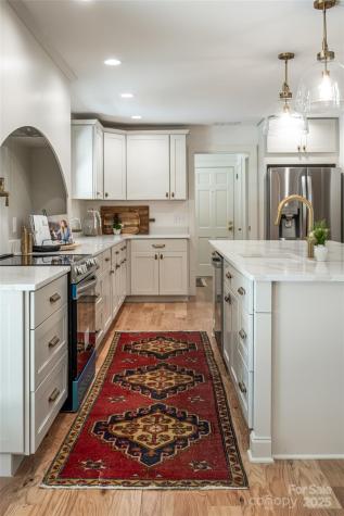 166 Brookwood Road Asheville NC 28804