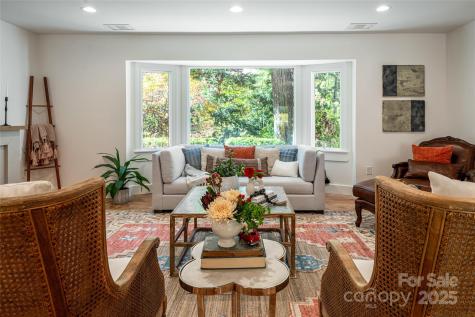 166 Brookwood Road Asheville NC 28804