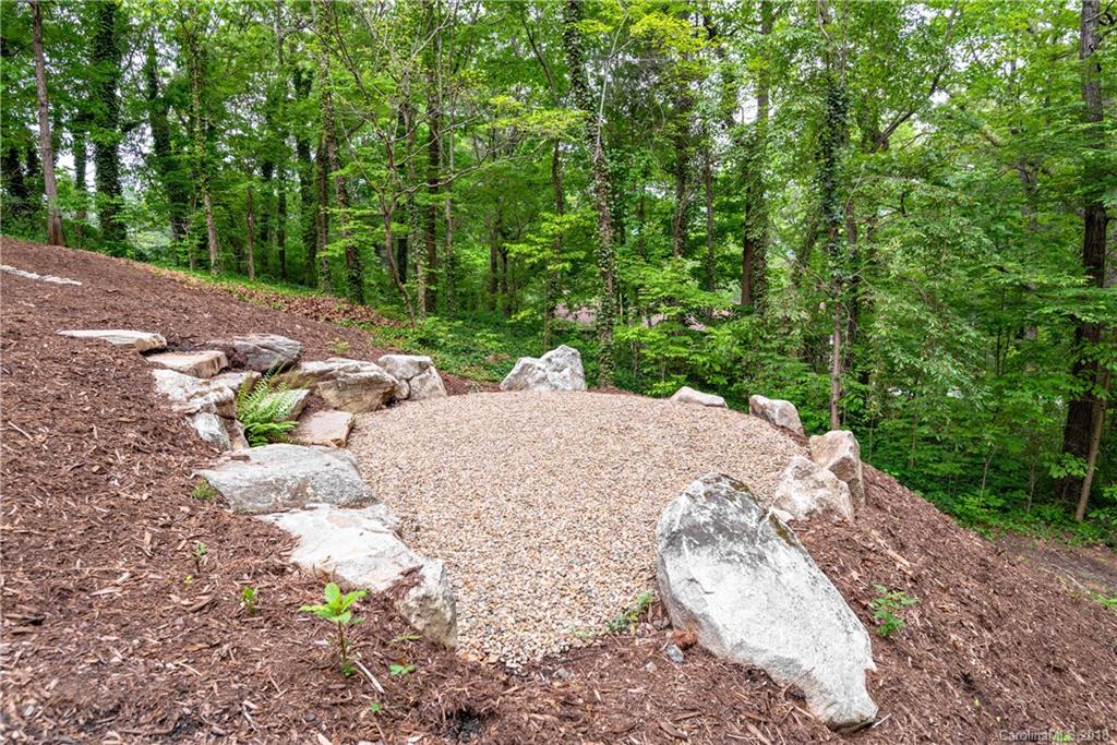14 Rolling View Drive Asheville NC 28805