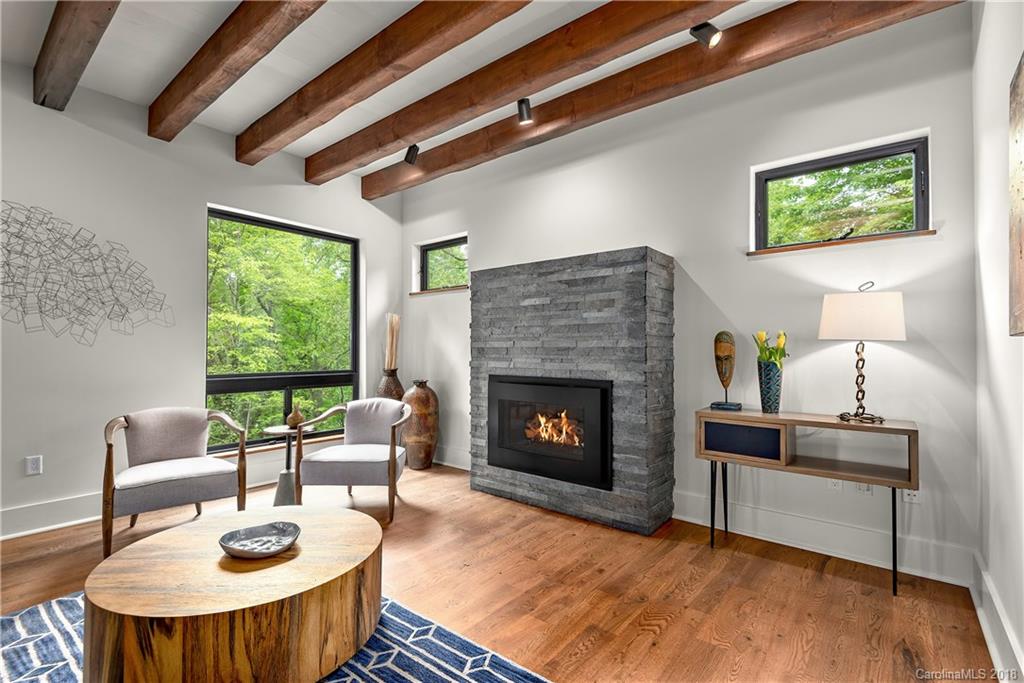 14 Rolling View Drive Asheville NC 28805