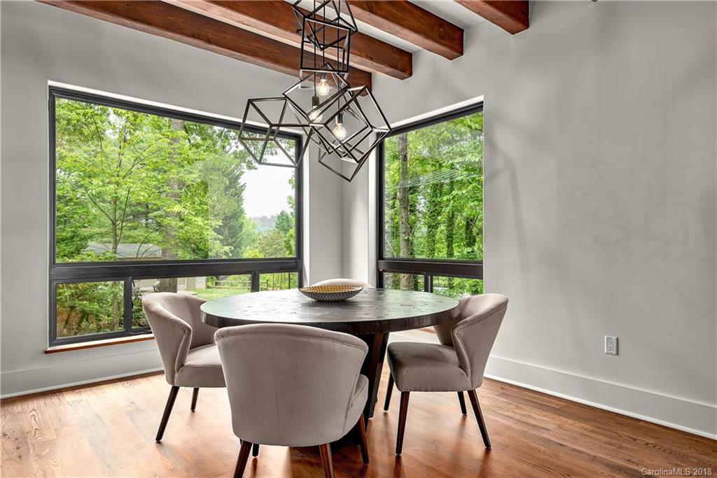 14 Rolling View Drive Asheville NC 28805