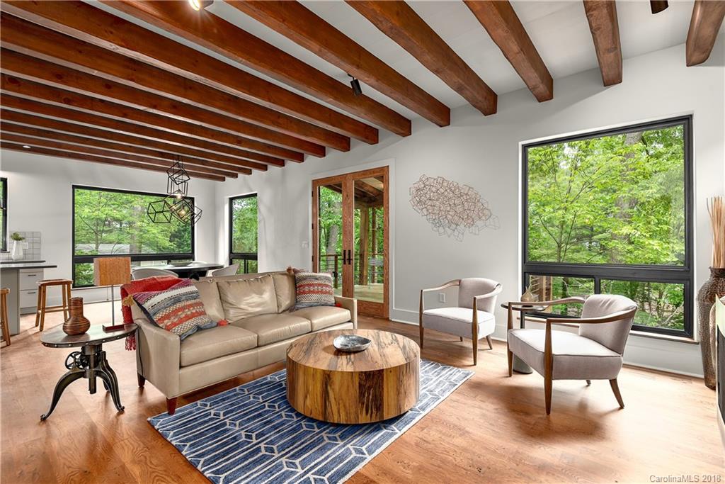 14 Rolling View Drive Asheville NC 28805