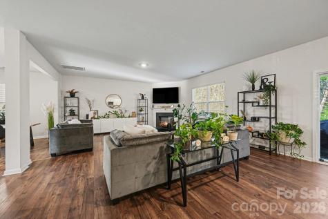 664 Saddlebred Lane Locust NC 28097