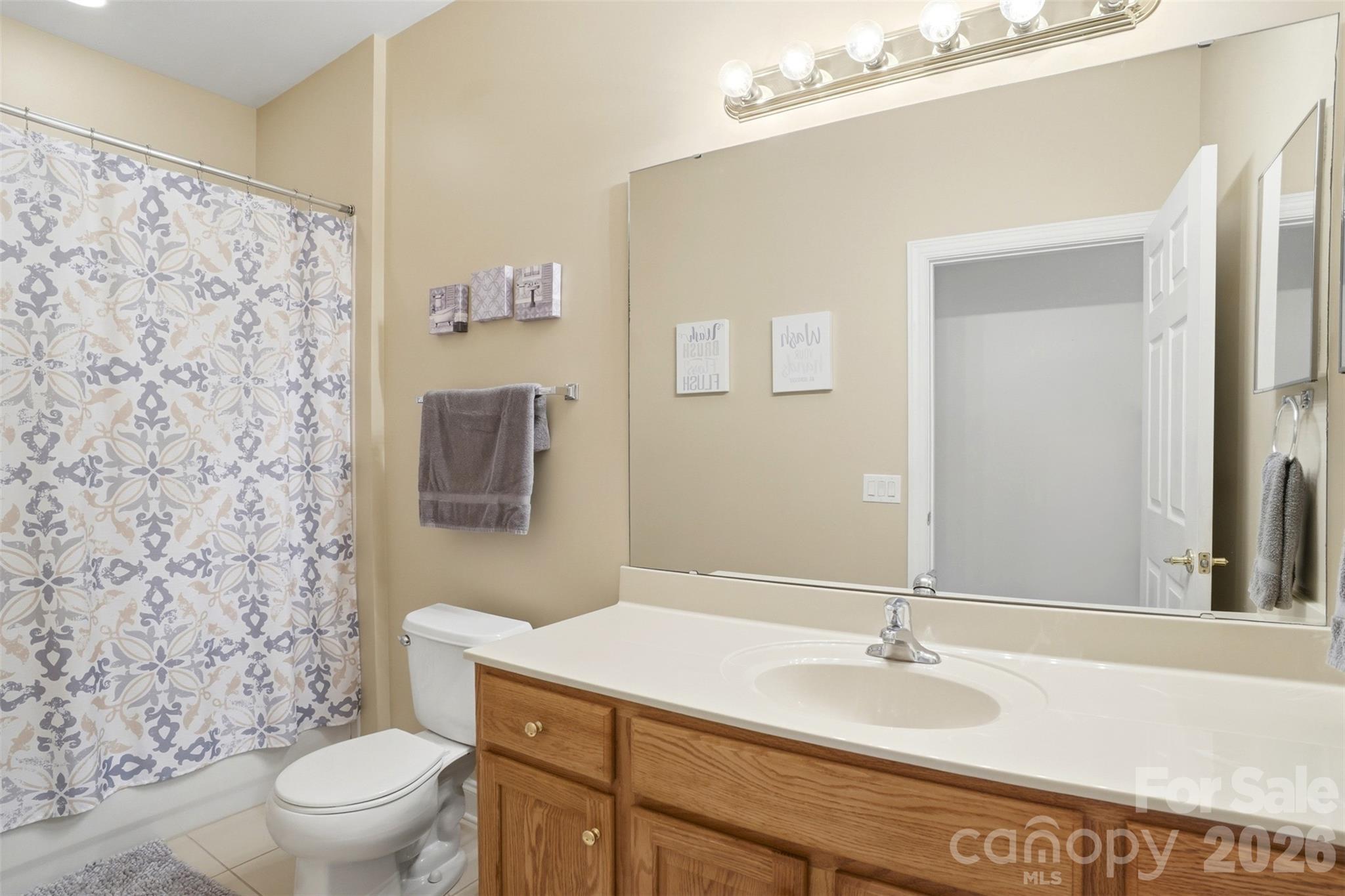 2118 N Castle Court Matthews NC 28105