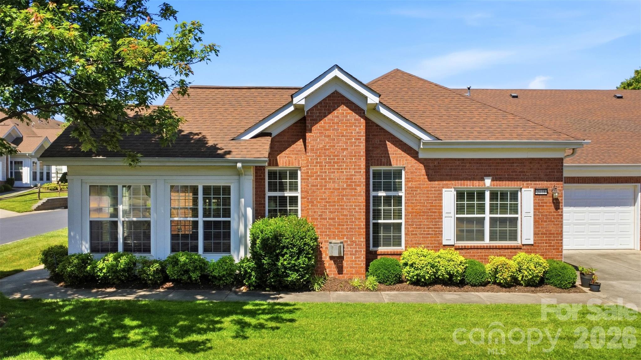 2118 N Castle Court Matthews NC 28105