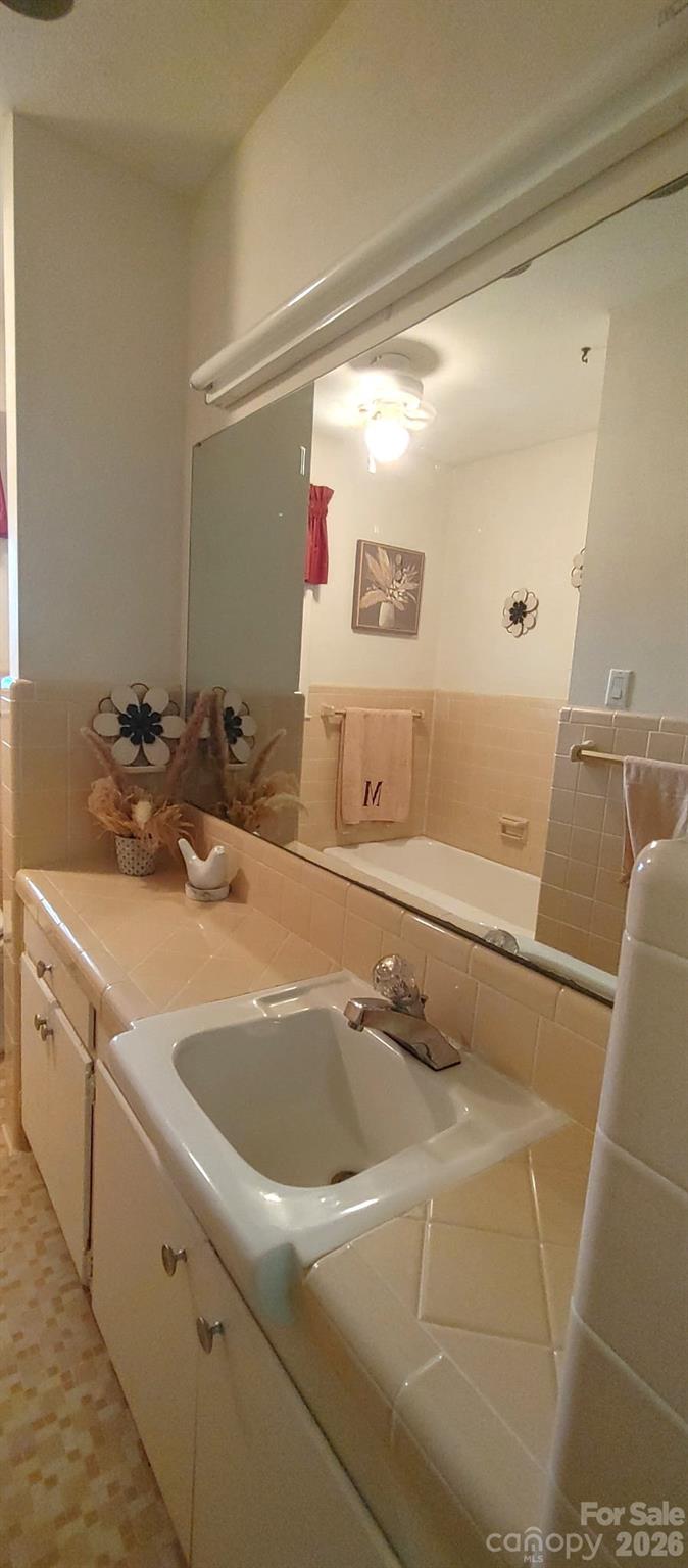 105 Woodlawn Drive Morganton NC 28655