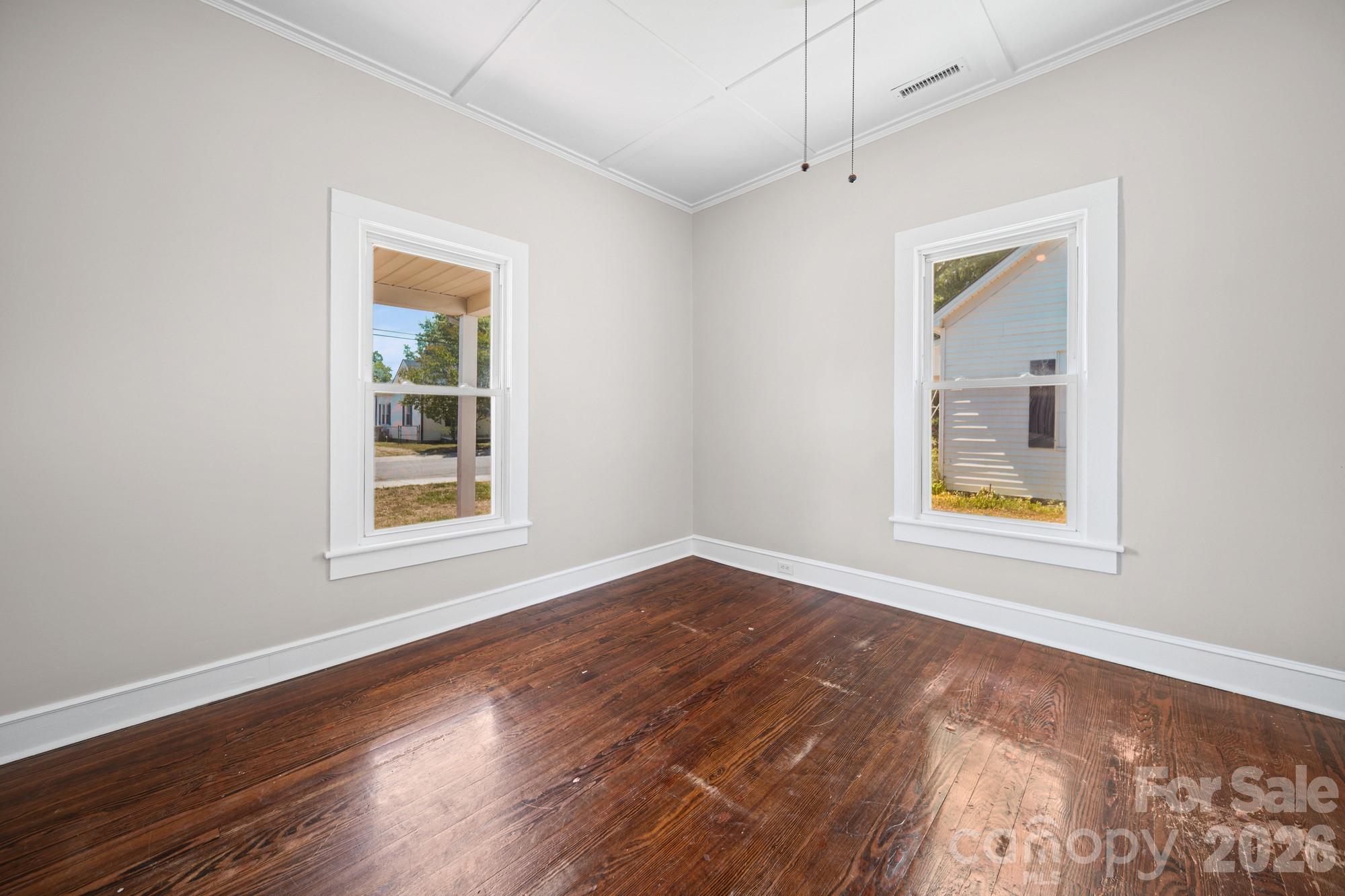 204 S East Avenue Kannapolis NC 28083