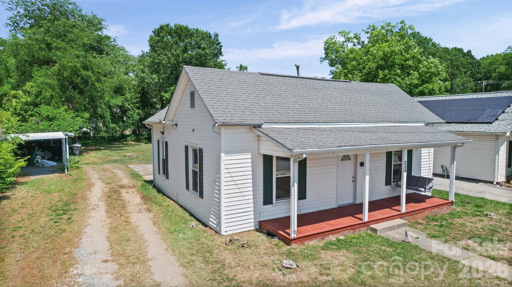 204 S East Avenue Kannapolis NC 28083