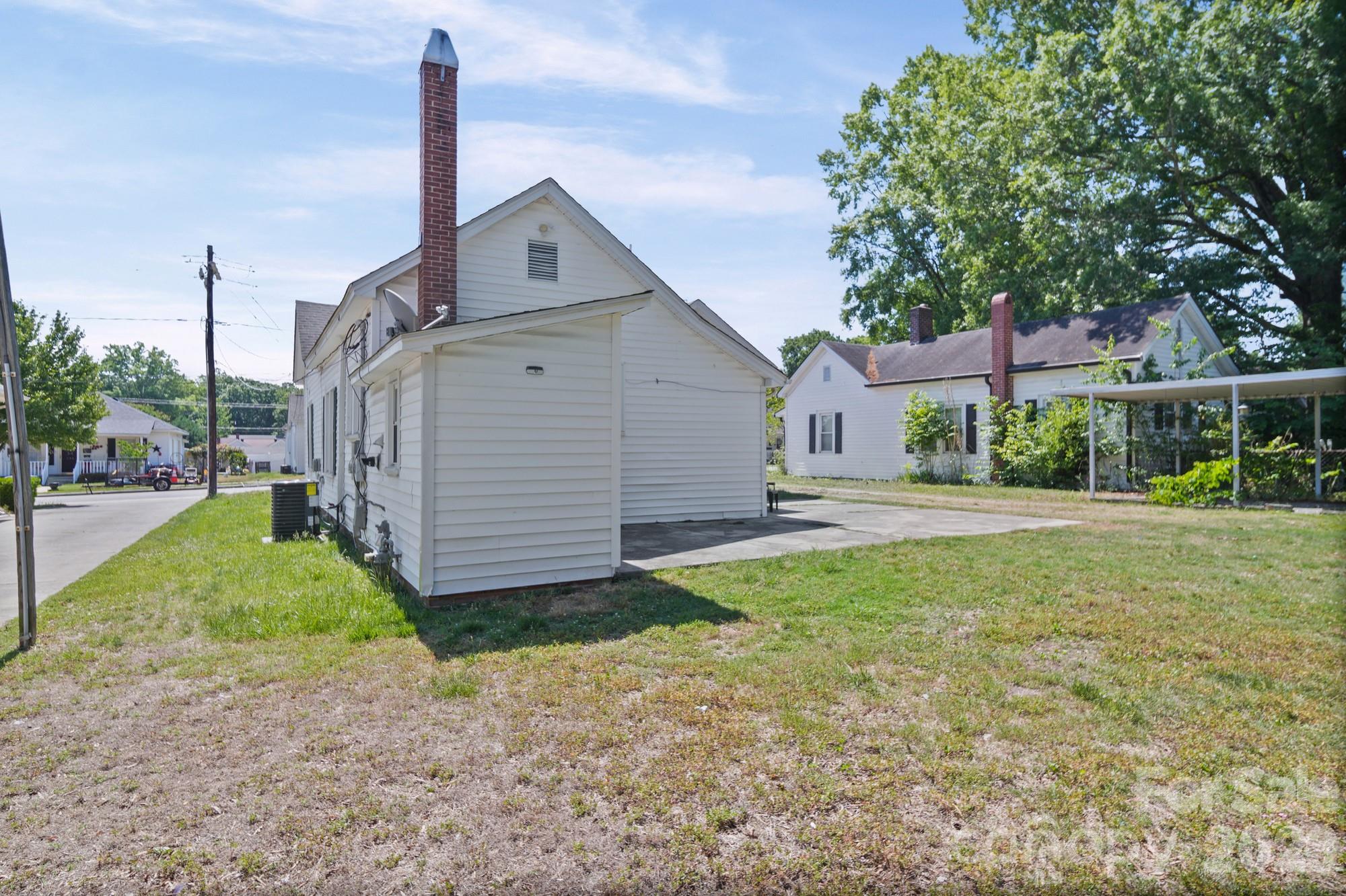 204 S East Avenue Kannapolis NC 28083