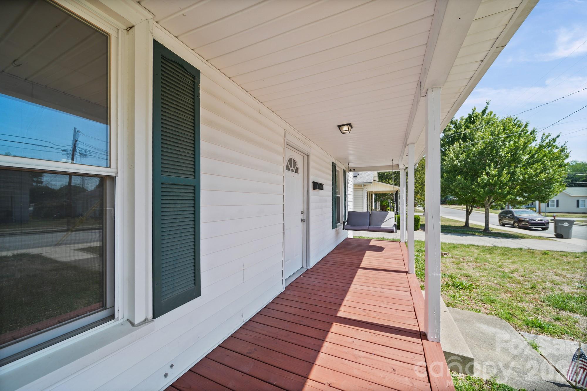 204 S East Avenue Kannapolis NC 28083