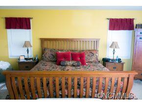 37 Graylyn Drive Fairview NC 28730