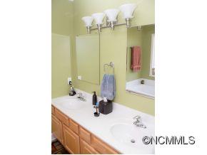 37 Graylyn Drive Fairview NC 28730