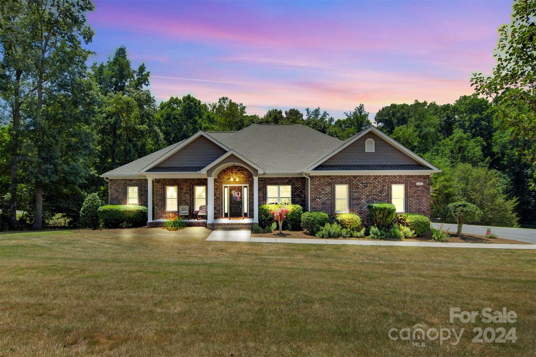 2213 Willow Creek Drive Newton NC 28658