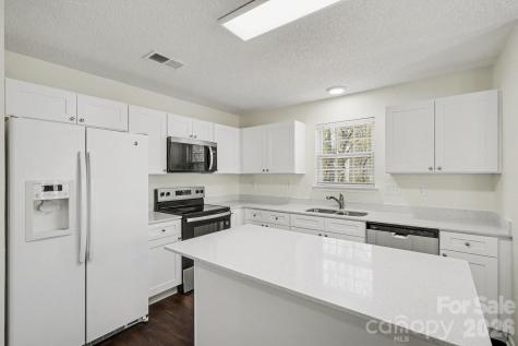 6308 Dumont Lane Charlotte NC 28269