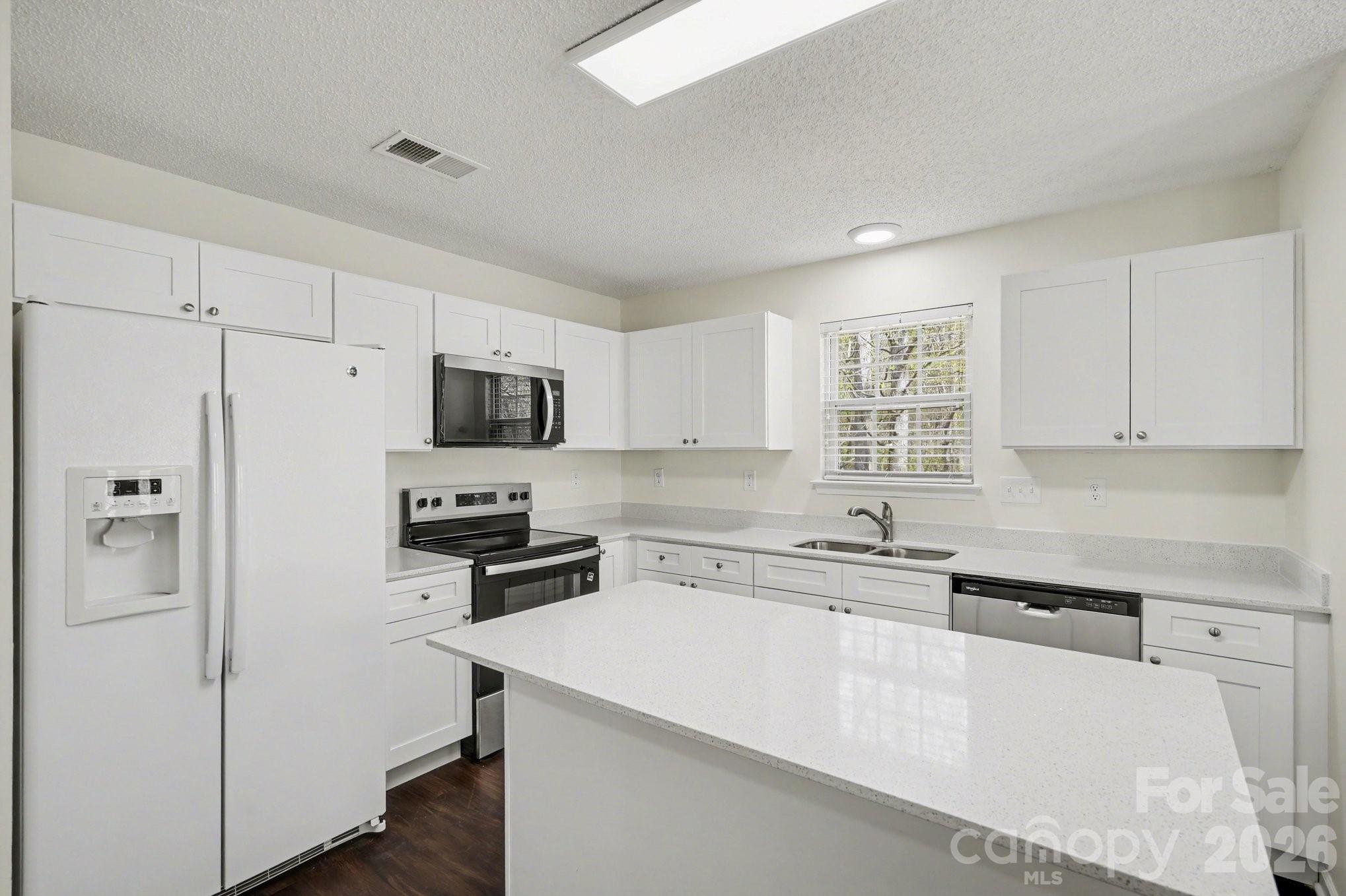 6308 Dumont Lane Charlotte NC 28269