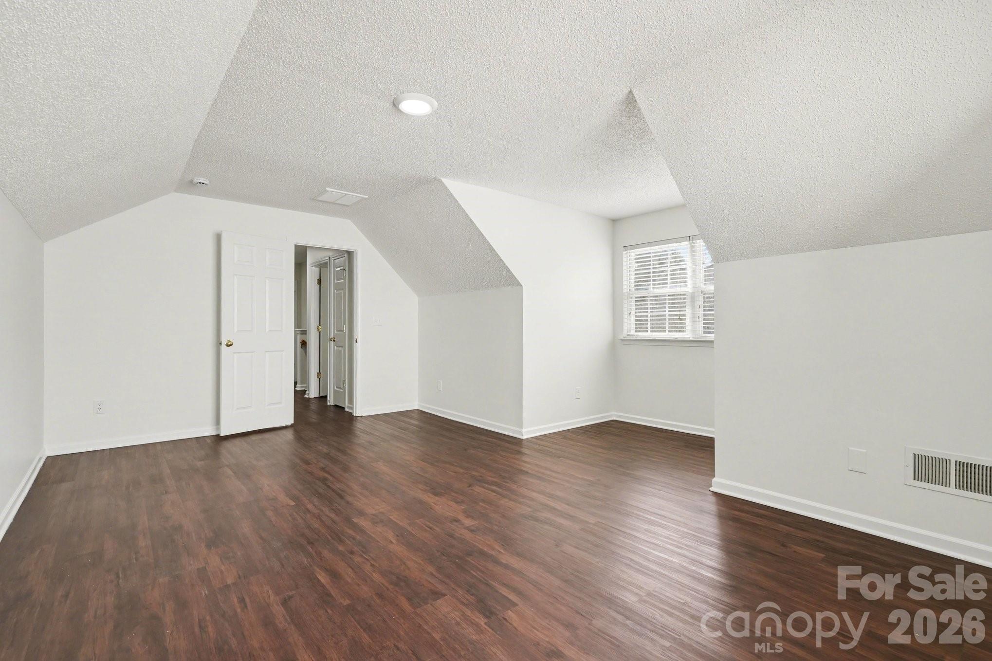 6308 Dumont Lane Charlotte NC 28269