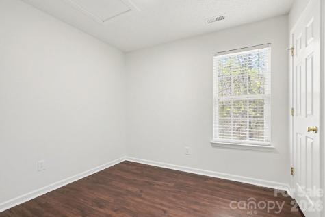 6308 Dumont Lane Charlotte NC 28269