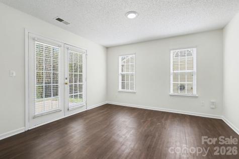 6308 Dumont Lane Charlotte NC 28269