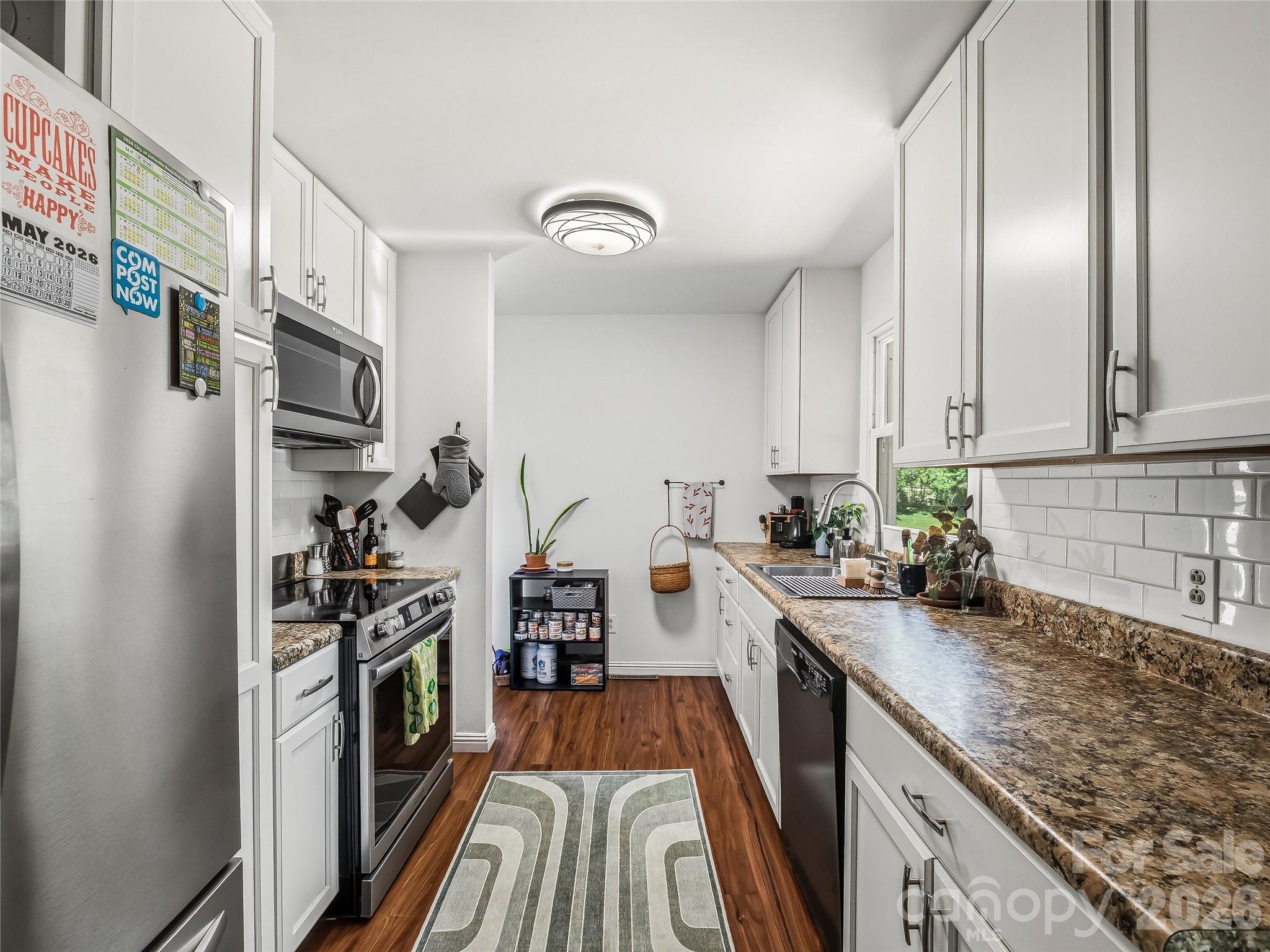 60 Skyview Terrace Asheville NC 28806