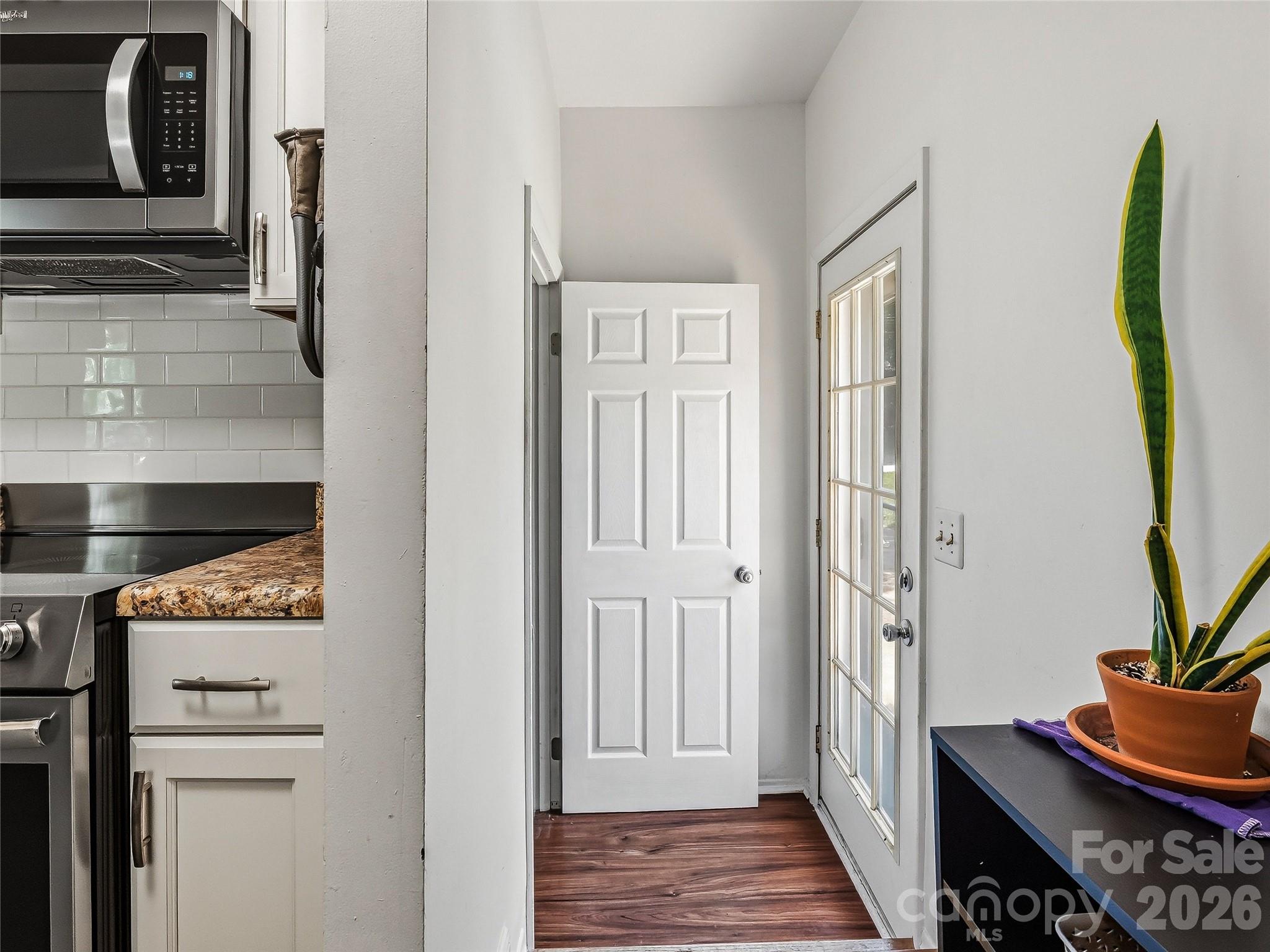 60 Skyview Terrace Asheville NC 28806