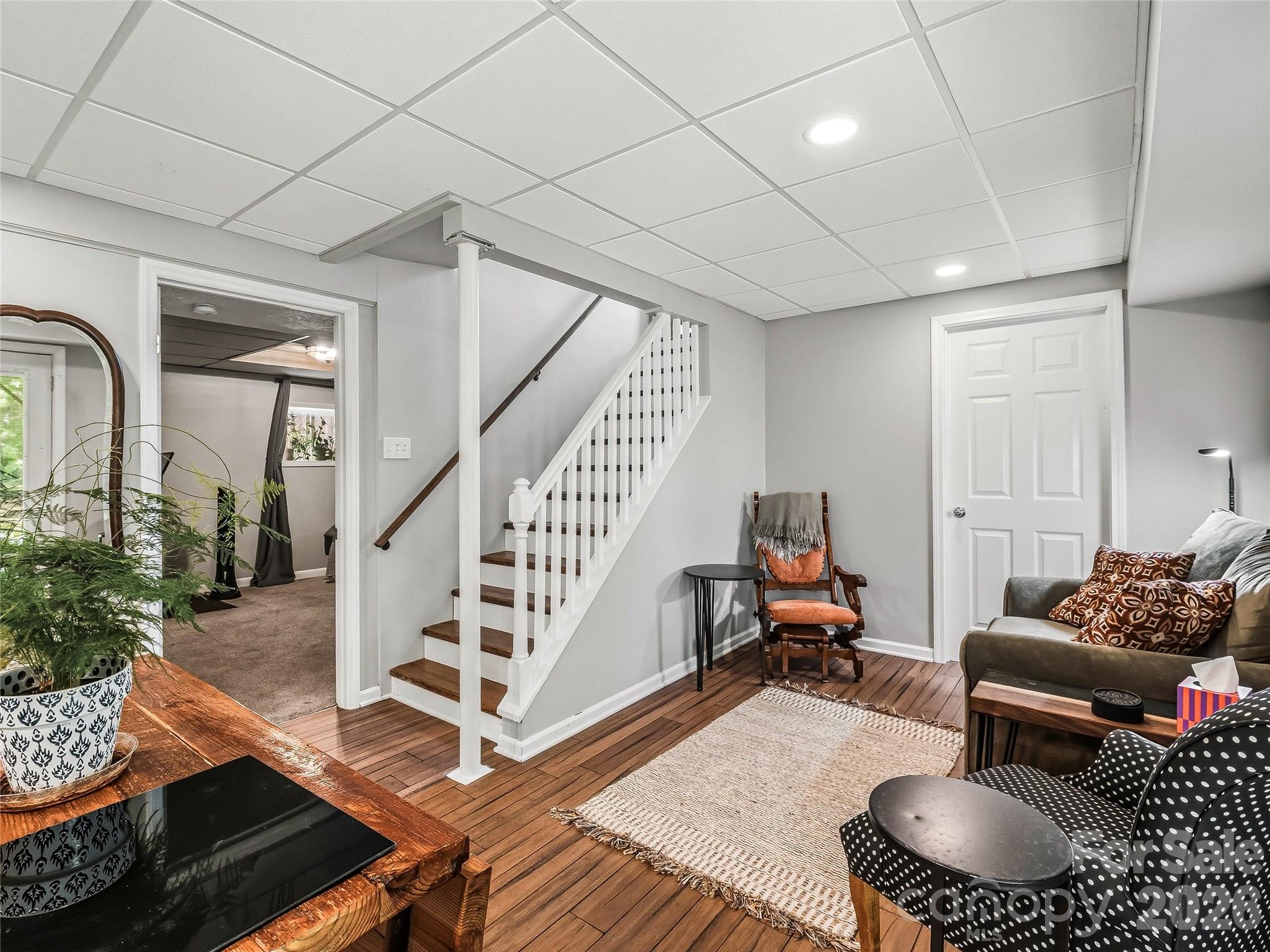 60 Skyview Terrace Asheville NC 28806