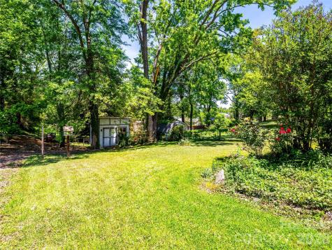 60 Skyview Terrace Asheville NC 28806