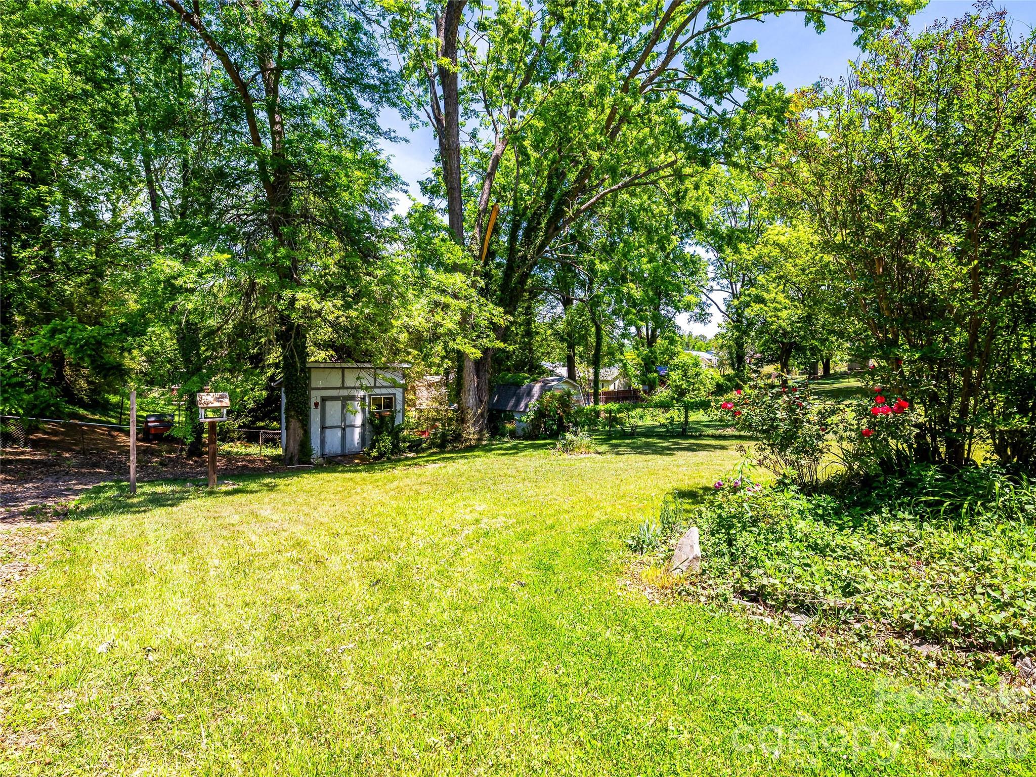 60 Skyview Terrace Asheville NC 28806