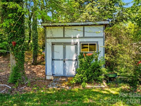 60 Skyview Terrace Asheville NC 28806