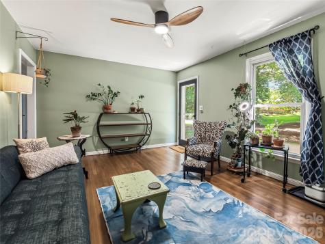 60 Skyview Terrace Asheville NC 28806