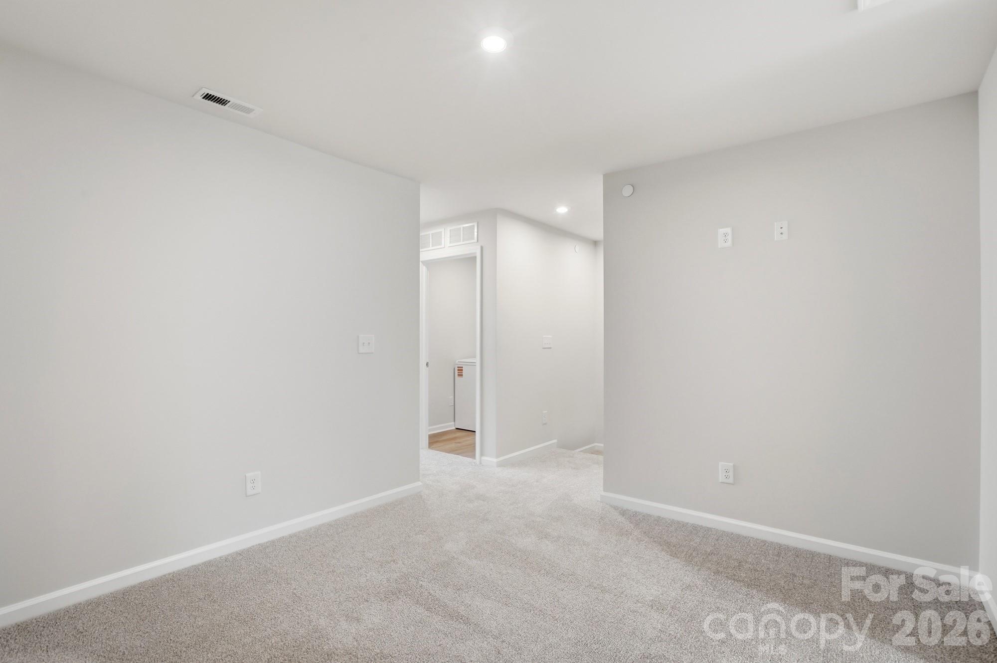 2535 Hedgecliff Road Kannapolis NC 28025