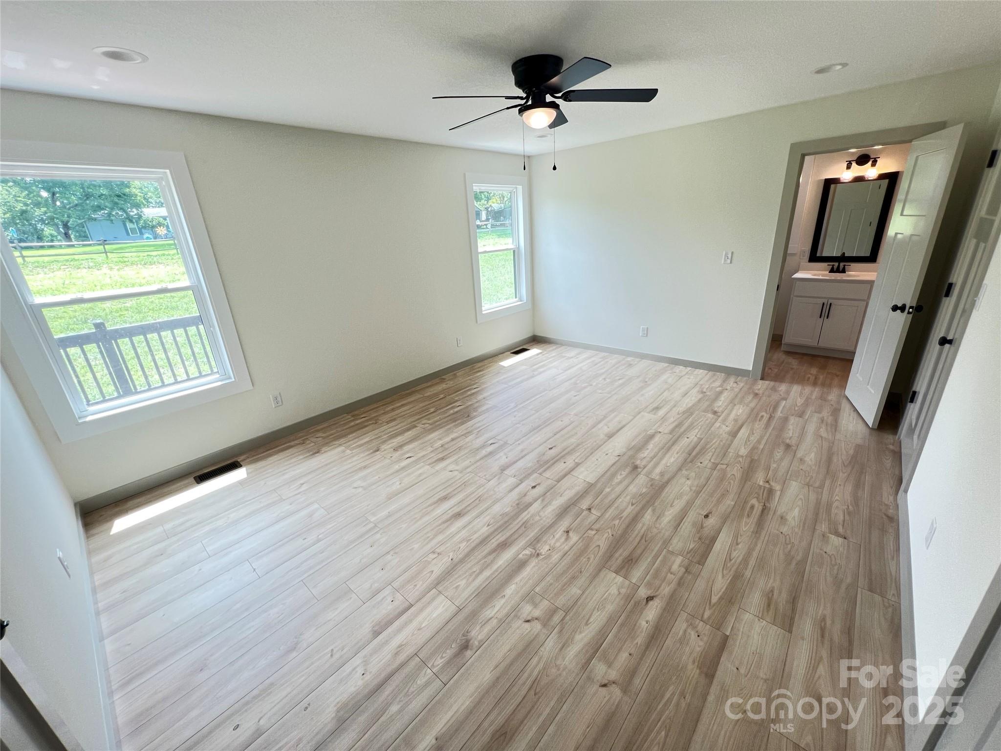 129 Scott Meadows Drive Asheville NC 28806