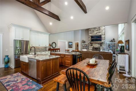 1003 Glory Drive Morganton NC 28655