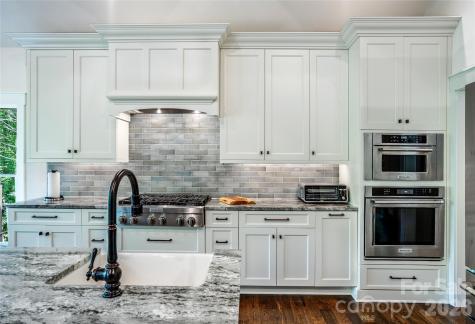 1003 Glory Drive Morganton NC 28655