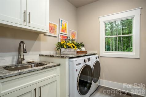 1003 Glory Drive Morganton NC 28655